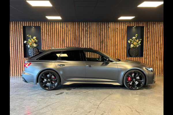 Audi A6 Avant RS6 TFSI quattro / Softclose / Stoel Verwaming/Ventilatie / Pano / 360 Camera / HUD / Keyless