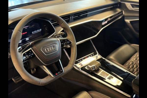 Audi A6 Avant RS6 TFSI quattro / Softclose / Stoel Verwaming/Ventilatie / Pano / 360 Camera / HUD / Keyless