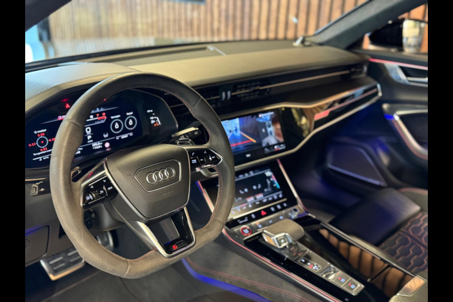 Audi A6 Avant RS6 TFSI quattro / Keramisch / Softclose / B&O Advanced / Pano / HUD / Stuur verwaming