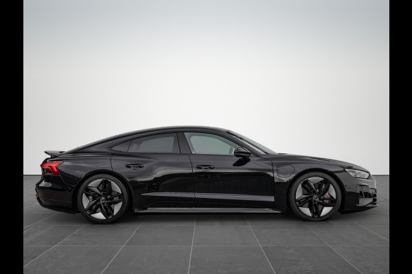 Audi e-tron GT RS 600pk Quattro Keramisch Pano HuD 4-wielbesturing Designpakket RS