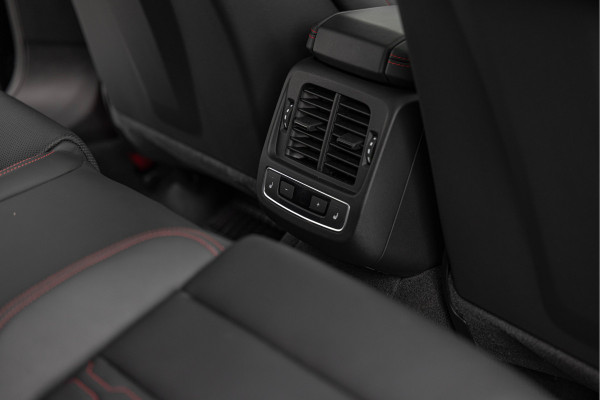 Audi e-tron GT RS 600pk Quattro Keramisch Pano HuD 4-wielbesturing Designpakket RS