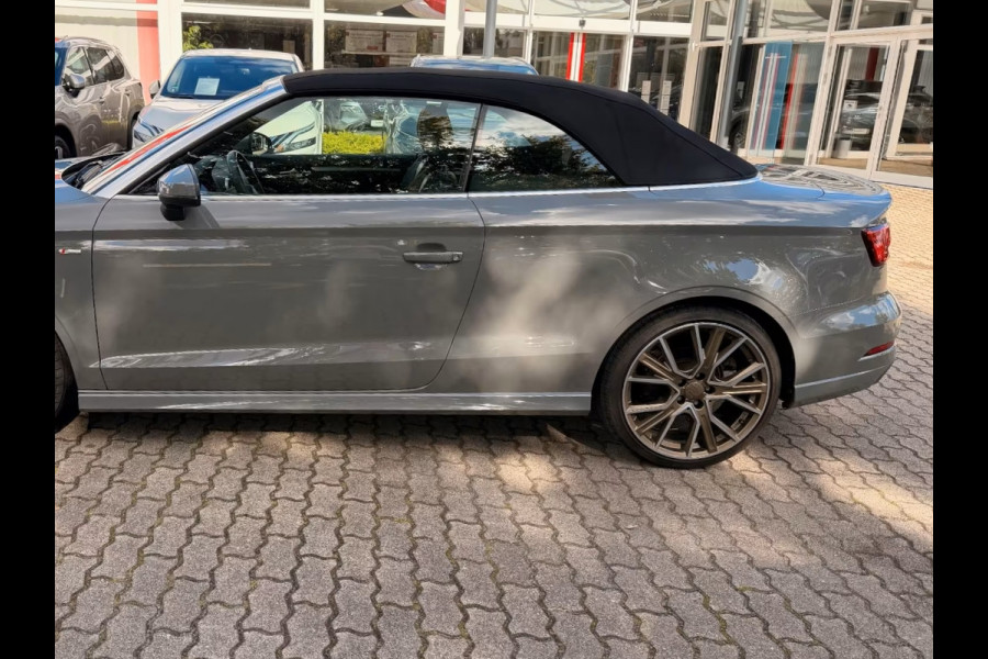 Audi A3 Cabriolet 35 Tfsi S-LINE S-Tronic ** LED, VIRTUAL, KEYLESS, NEKVERW, ACC, 19-inch LMV ** UNFALFREI - DEALER ONDERH.** ** INFORMEER OOK NAAR ONZE AANTREKKELIJKE FINANCIAL-LEASE TARIEVEN **