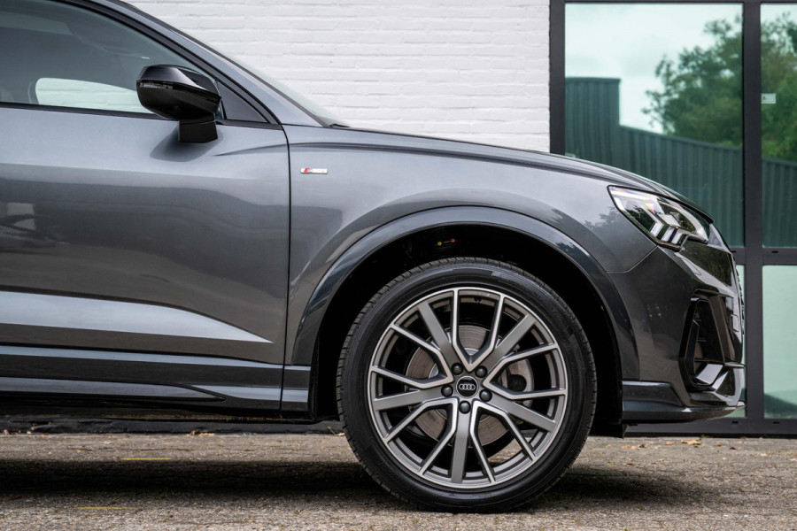 Audi Q3 Sportback 45 TFSI e S-Line 245pk Origineel 1011km Uniek!!!