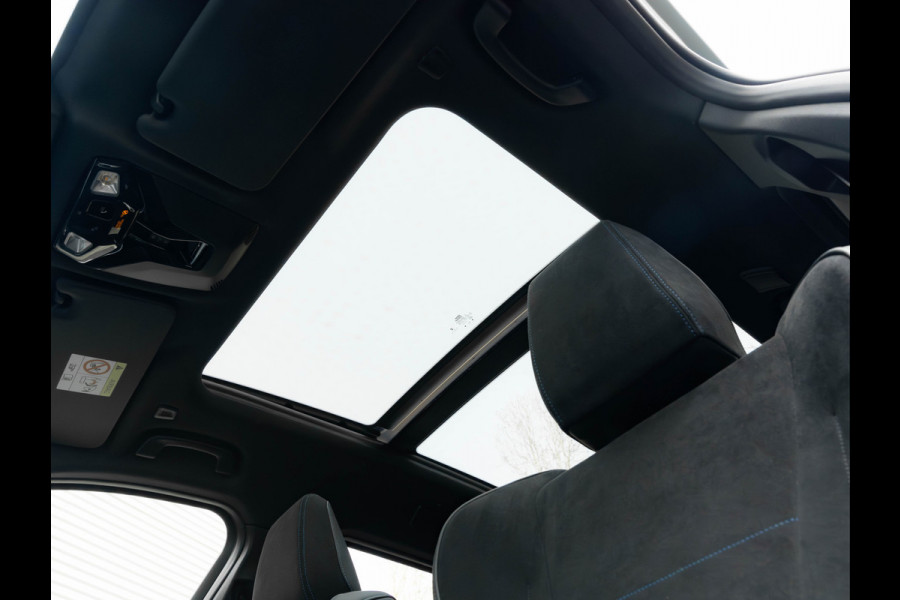 BMW X1 sDrive18i M-Sport - Pano - Trekhaak - Memoryzetel - Harman Kardon