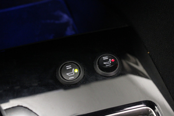 Peugeot 5008 1.2 PureTech Allure |Pano|Leder|Stoelverw.|