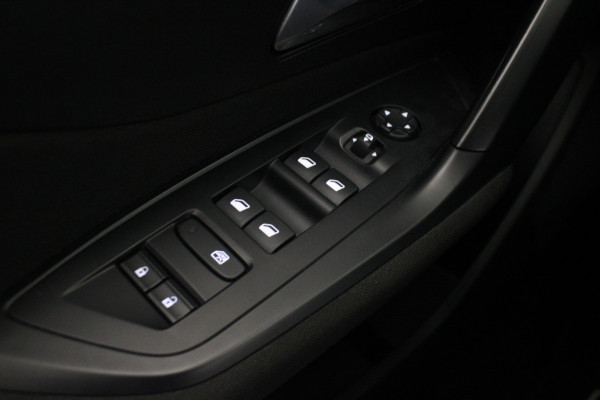 Peugeot 308 1.2 PureTech Active Pack Business