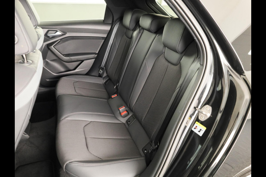 Audi A1 Sportback 25 TFSI S edition 95pk | Sportstoelen | Parkeercamera | Navigatie | Led koplampen | Verlengde garantie