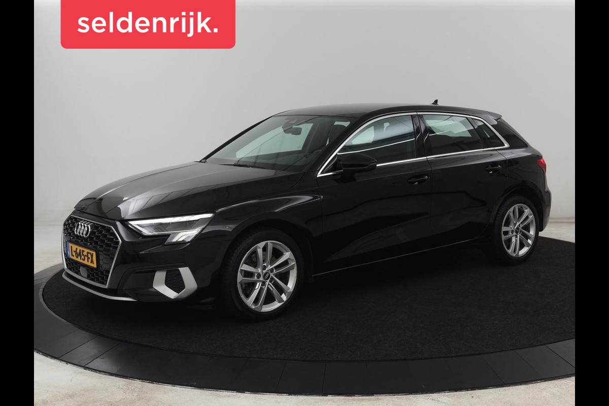 Audi A3 30 TFSI Business edition | Sportstoelen | Trekhaak | Carplay | 17'' | Navigatie | Virtual Cockpit | Full LED | Climate control | Parkeerhulp | Bluetooth | Cruise control