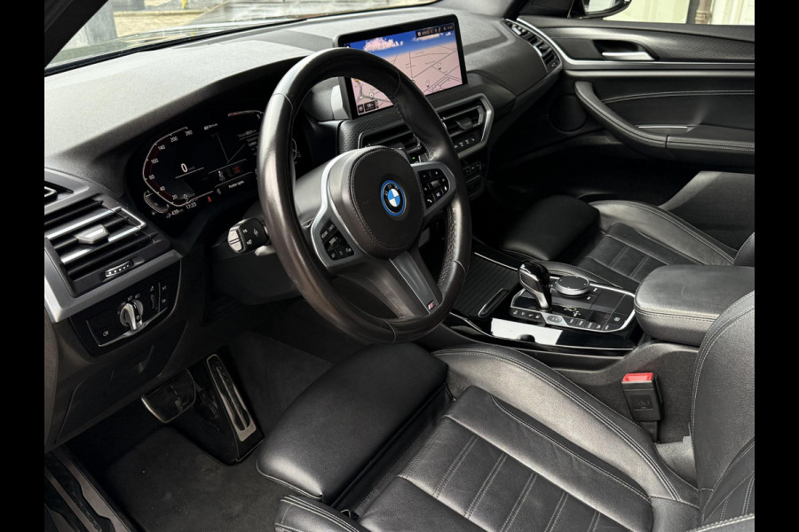 BMW X3 xDrive30e M SPORT | LEDER | 360 CAMERA | STOELVERWARMING |
