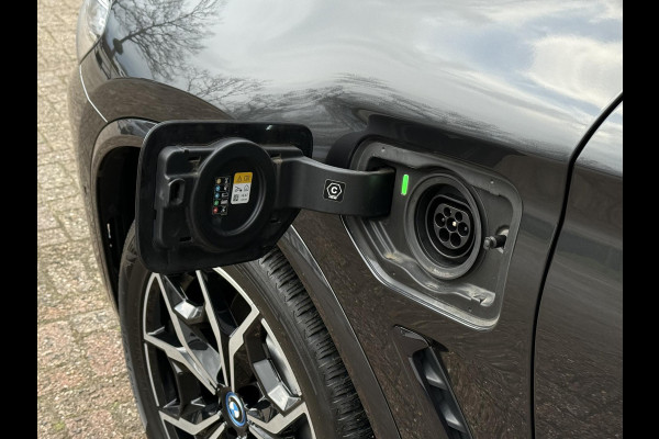 BMW X3 xDrive30e M SPORT | LEDER | 360 CAMERA | STOELVERWARMING |