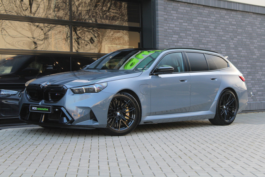 BMW 5 Serie Touring M5 | KERAMISCH | M-DRIVE PROFESSIONAL | COMFORT-PACK | ALCANTARA | 4X STOELVERW |