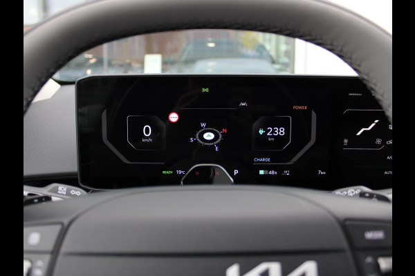 Kia EV4 Plus Advanced 81.4 kWh | DIRECT LEVERBAAR | Schuifkanteldak | Navigatie | Stoel en stuurverwarming | H&K | Elektrische achterklep
