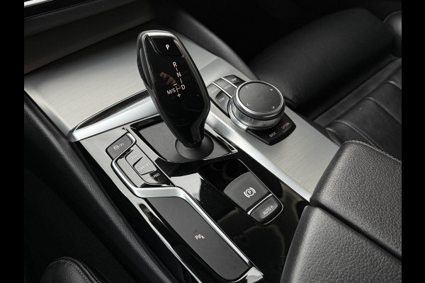 BMW 5 Serie Touring 530i xDrive High Executive | COMFORT STOELEN | ELEKTR. STOELEN | NAVIGATIE PROFF. |