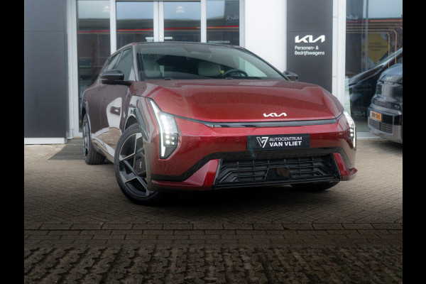 Kia EV4 GT-Line 81.4 kWh | DIRECT LEVERBAAR | Schuifkanteldak | Navigatie | Stoel en stuurverwarming | H&K | Elektrische achterklep