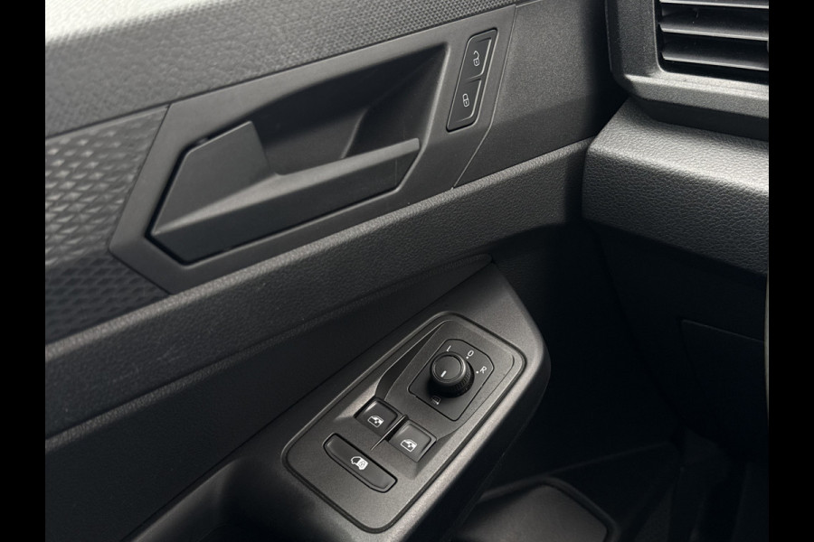 Volkswagen Caddy Cargo 2.0 TDI Comfort | Carplay | Camera | Trekhaak | PDC