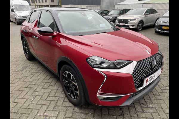 DS Ds 3 Crossback 100pk Performance Line (Stoelverwarming - Camera - Automatische Airco - Head up - Navigatie - Apple Carplay - Keyless Start)