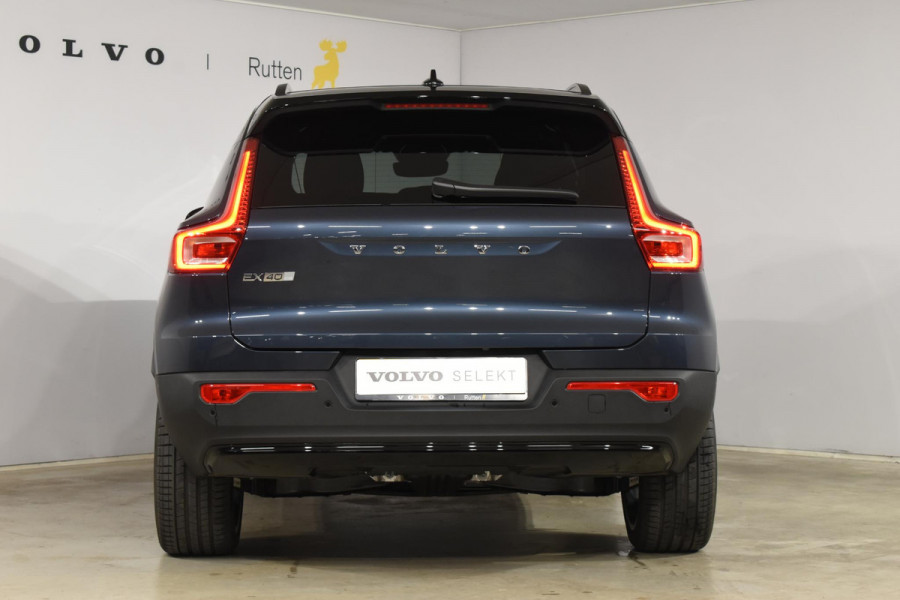 Volvo EX40 252PK Single Motor Extended Range 82 kWh Plus / Lounge Pakket / Panoramadak / 360 Camera / Extra getint glas / 20'' Velgen / MicroTech/Nubuck bekleding