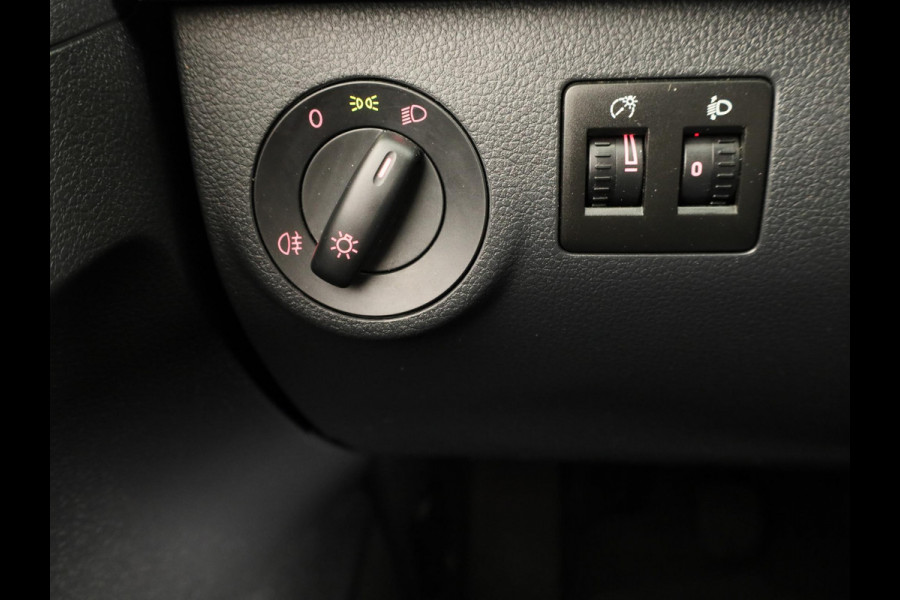 Volkswagen Caddy 2.0 TDI L1H1 BMT 75 PK | Laadruimte inrichting | Airco | Stoelverwarming | Parkeersensoren |