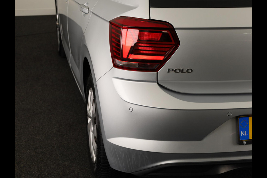 Volkswagen Polo 1.0 TSI Comfortline Business 95PK | Automaat (DSG) | Navigatie | Parkeersensoren