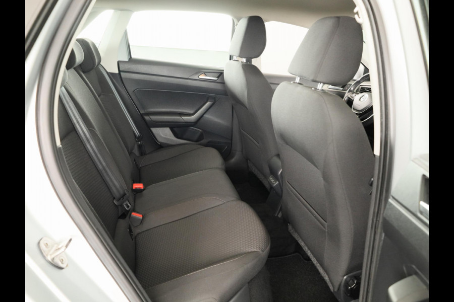 Volkswagen Polo 1.0 TSI Comfortline Business 95PK | Automaat (DSG) | Navigatie | Parkeersensoren
