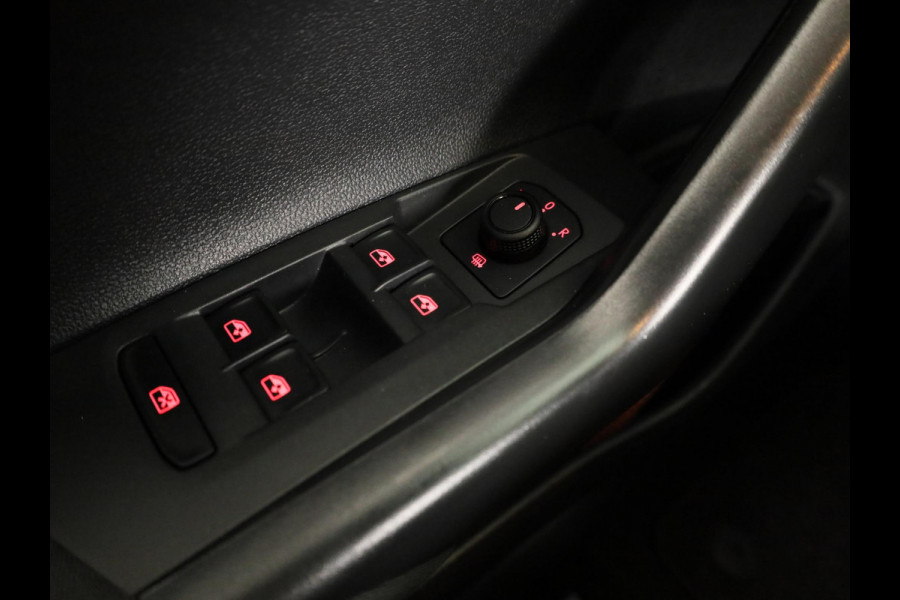 Volkswagen Polo 1.0 TSI Comfortline Business 95PK | Automaat (DSG) | Navigatie | Parkeersensoren