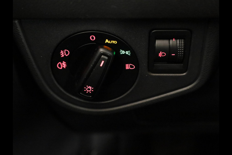 Volkswagen Polo 1.0 TSI Comfortline Business 95PK | Automaat (DSG) | Navigatie | Parkeersensoren