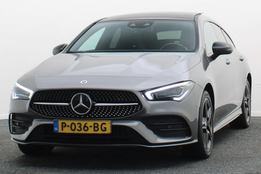 Mercedes-Benz CLA-Klasse Shooting Brake 250 e Premium Plus AMG Panoramadak, ACC, Camera, Sfeerverlichting, Trekhaak, Widescreen, 18"