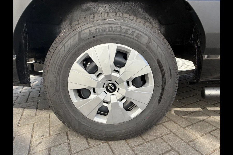 Renault Master RED EDITION 170pk L3H2 BPM VRIJ/ BETIMMERD/ SIDEBARS/ TREKHAAK/ CAMERA/ ALL WEATHER BANDEN/ RIJKLAAR!!!