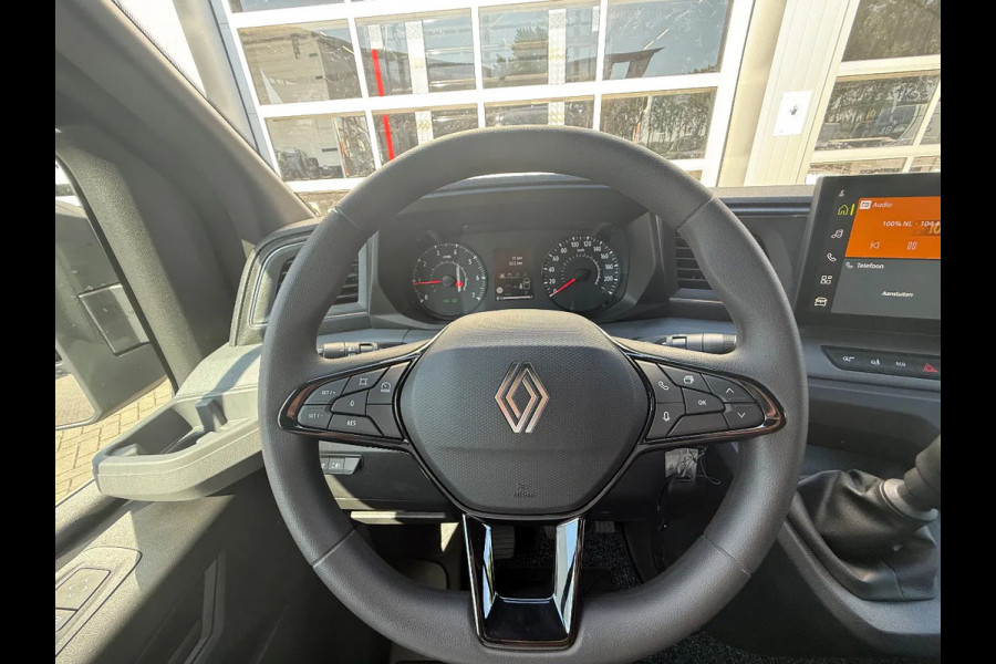 Renault Master RED EDITION 170pk L3H2 BPM VRIJ/ BETIMMERD/ SIDEBARS/ TREKHAAK/ CAMERA/ ALL WEATHER BANDEN/ RIJKLAAR!!!