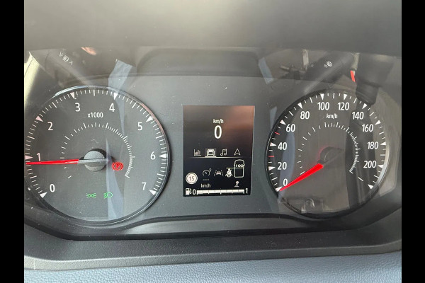 Renault Master RED EDITION 170pk L3H2 BPM VRIJ/ BETIMMERD/ SIDEBARS/ TREKHAAK/ CAMERA/ ALL WEATHER BANDEN/ RIJKLAAR!!!