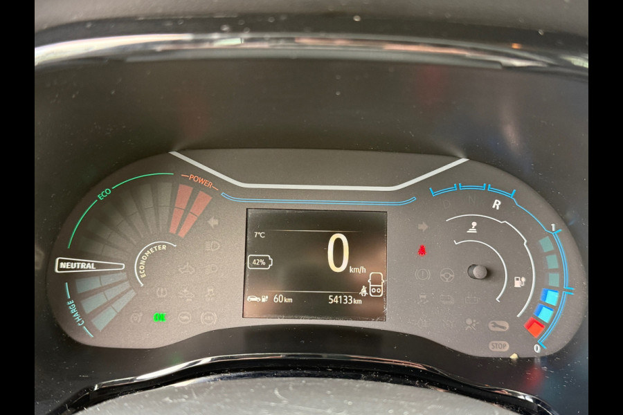 Dacia Spring Comfort Plus 27 kWh Navi Camera Leder