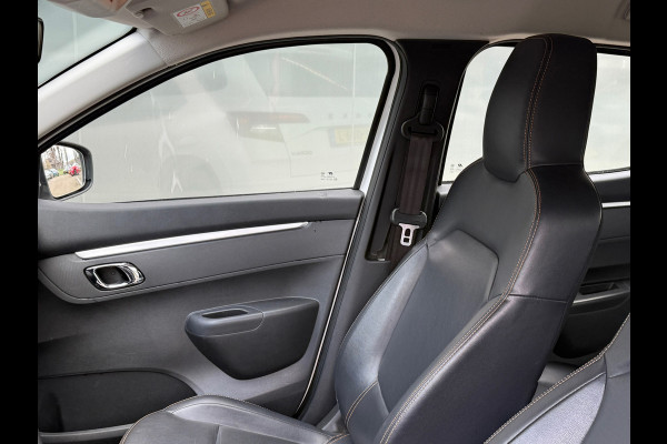 Dacia Spring Comfort Plus 27 kWh Navi Camera Leder