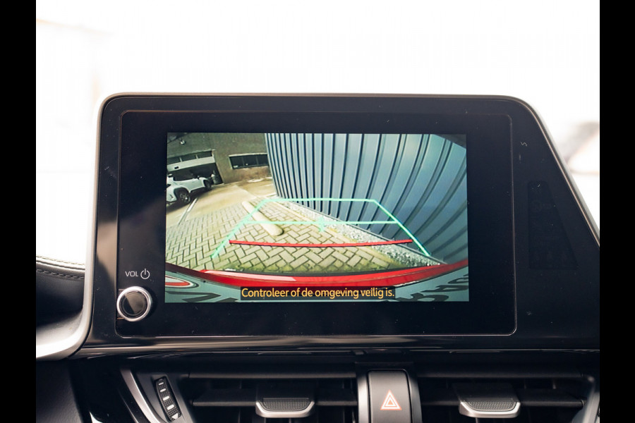 Toyota C-HR 1.8 Hybrid GR-Sport | Bi-Tone | Trekhaak | Dodehoek sensoren | Stoel & Stuur verw. | 19'' | Prijs Rijklaar!!