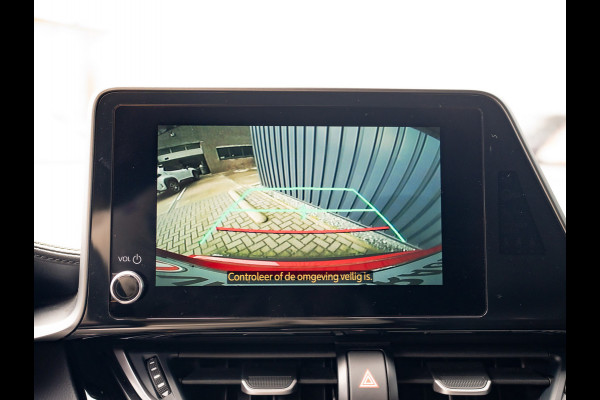 Toyota C-HR 1.8 Hybrid GR-Sport | Bi-Tone | Trekhaak | Dodehoek sensoren | Stoel & Stuur verw. | 19'' | Prijs Rijklaar!!