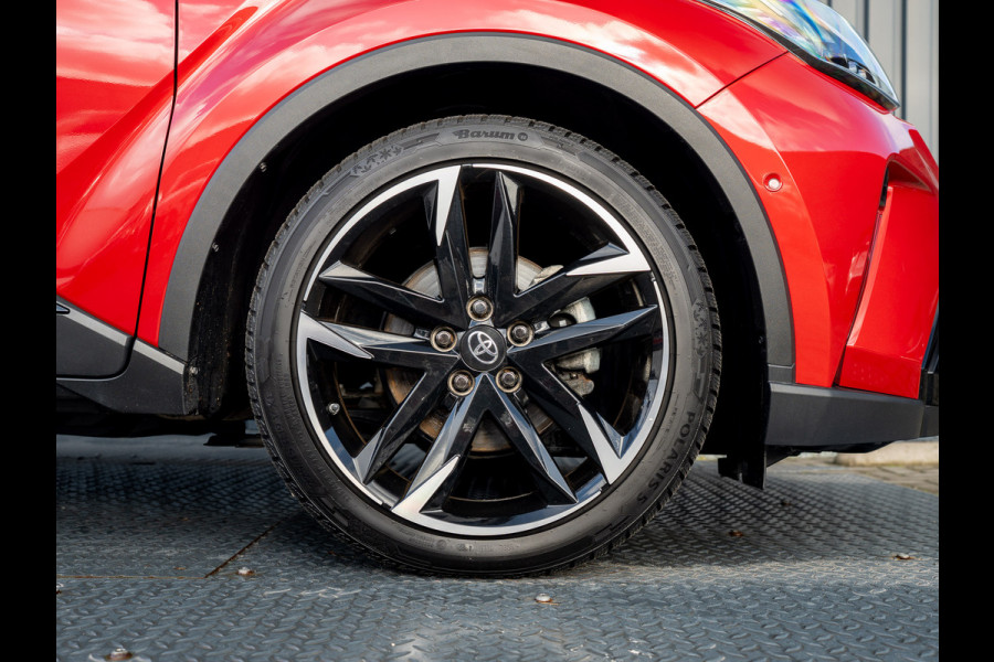Toyota C-HR 1.8 Hybrid GR-Sport | Bi-Tone | Trekhaak | Dodehoek sensoren | Stoel & Stuur verw. | 19'' | Prijs Rijklaar!!