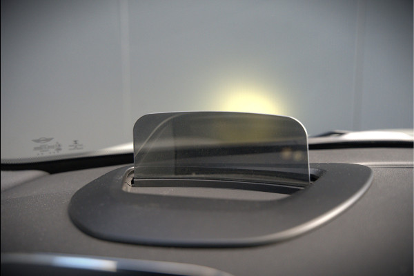 MINI Mini Electric Yours 33 kWh | Panoramadak | Harman Kardon | Head-Up Display | Union Jack | Black Pack | BTW | Stoelverwarming | Keyless | Apple Carplay | Navigatie | Camera | Parkeersensoren | Warmtepomp | Leer | Cruise