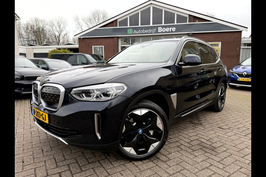 BMW iX3 High Executive 80 kWh Panoramadak, 360 Camera, Trekhaak, Harman/Kardon