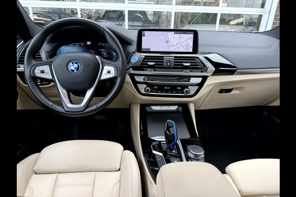 BMW iX3 High Executive 80 kWh Panoramadak, 360 Camera, Trekhaak, Harman/Kardon