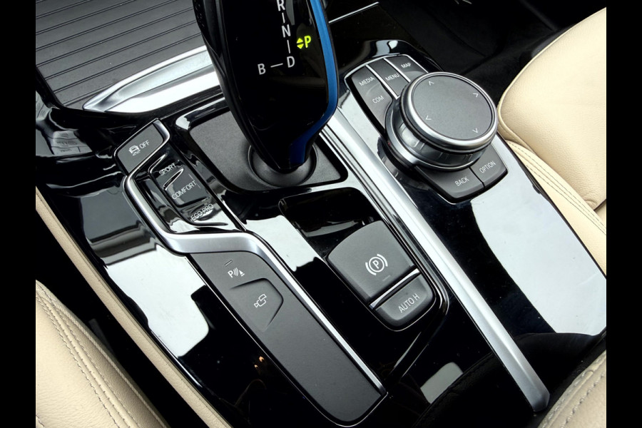 BMW iX3 High Executive 80 kWh Panoramadak, 360 Camera, Trekhaak, Harman/Kardon