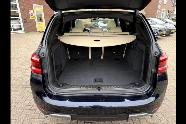 BMW iX3 High Executive 80 kWh Panoramadak, 360 Camera, Trekhaak, Harman/Kardon