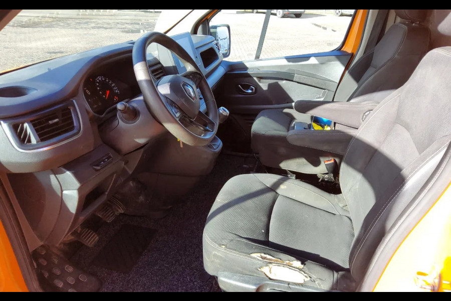 Renault Trafic L2H1 GESLOTEN - VTV-60-V - EURO 6