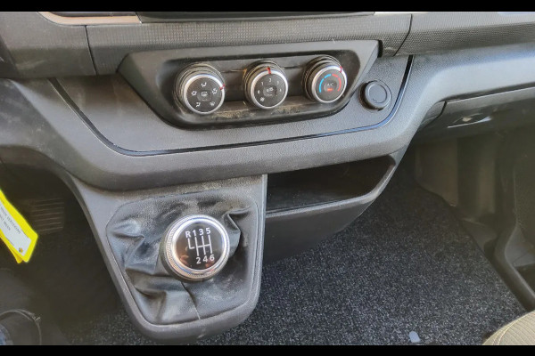 Renault Trafic L2H1 GESLOTEN - VTV-60-V - EURO 6