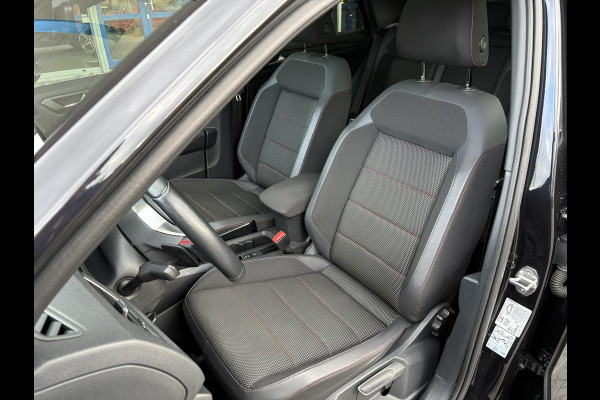 Volkswagen T-Roc 1.5 TSI Sport Business R-Line | VOL! | Afneembare Trekhaak | Panoramadak | Beats Audio | Stoelverwarming | Adaptive Cruise |