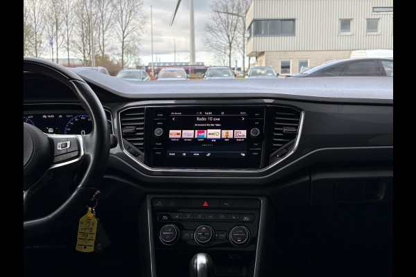 Volkswagen T-Roc 1.5 TSI Sport Business R-Line | VOL! | Afneembare Trekhaak | Panoramadak | Beats Audio | Stoelverwarming | Adaptive Cruise |