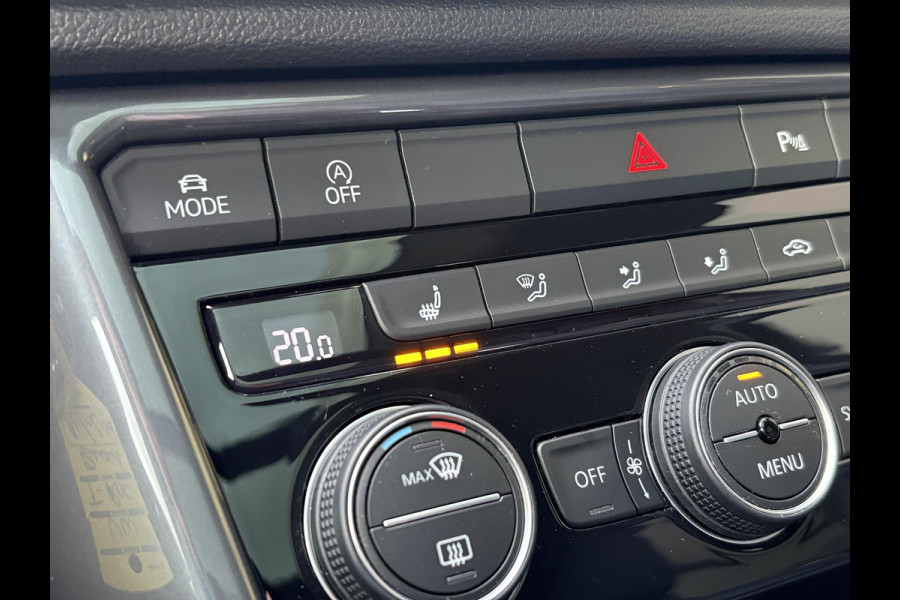 Volkswagen T-Roc 1.5 TSI Sport Business R-Line | VOL! | Afneembare Trekhaak | Panoramadak | Beats Audio | Stoelverwarming | Adaptive Cruise |