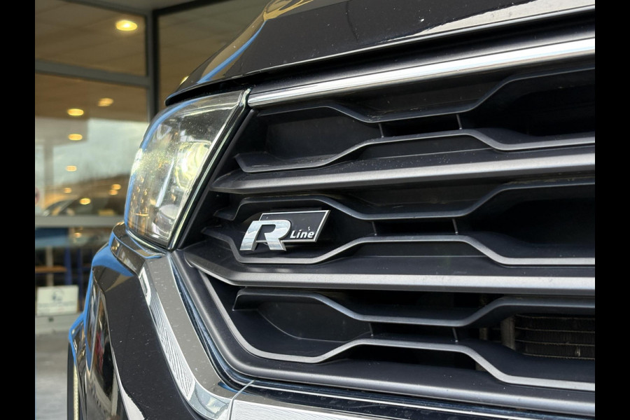 Volkswagen T-Roc 1.5 TSI Sport Business R-Line | VOL! | Afneembare Trekhaak | Panoramadak | Beats Audio | Stoelverwarming | Adaptive Cruise |