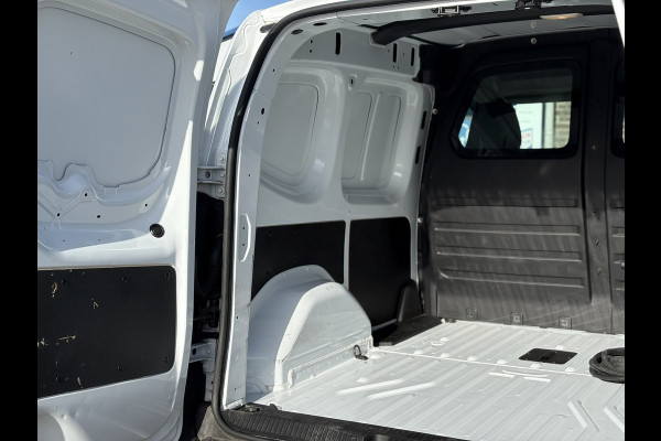 Renault Kangoo E-Tech Advance 22 kW 44 kWh | Carplay/Android, PDC, Cruise, Navigatie, Licht- en Regensensor | NAP |