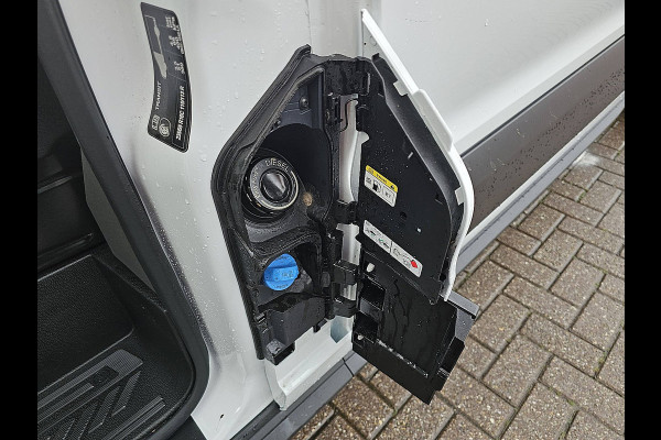 Ford Transit 350 2.0 TDCI L3H2 Trend NIEUW! Navi Camera Trekhaak