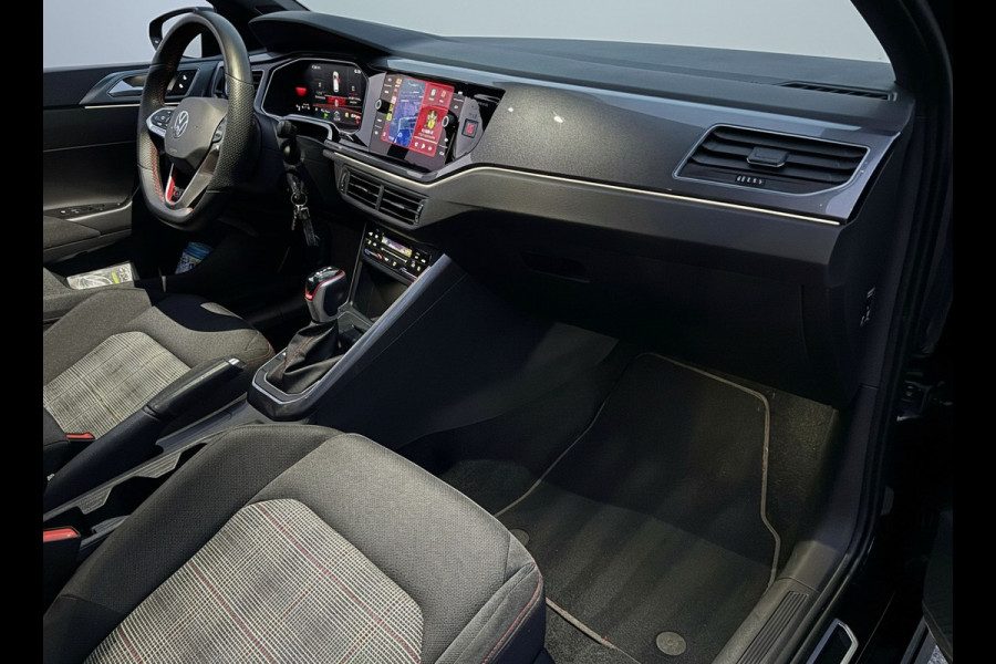 Volkswagen Polo 2.0 TSI GTI TSI 210PK DSG GTI-SPORT CARPLAY/LED/IQ-LIGHT FABRIEKSGARANTIE