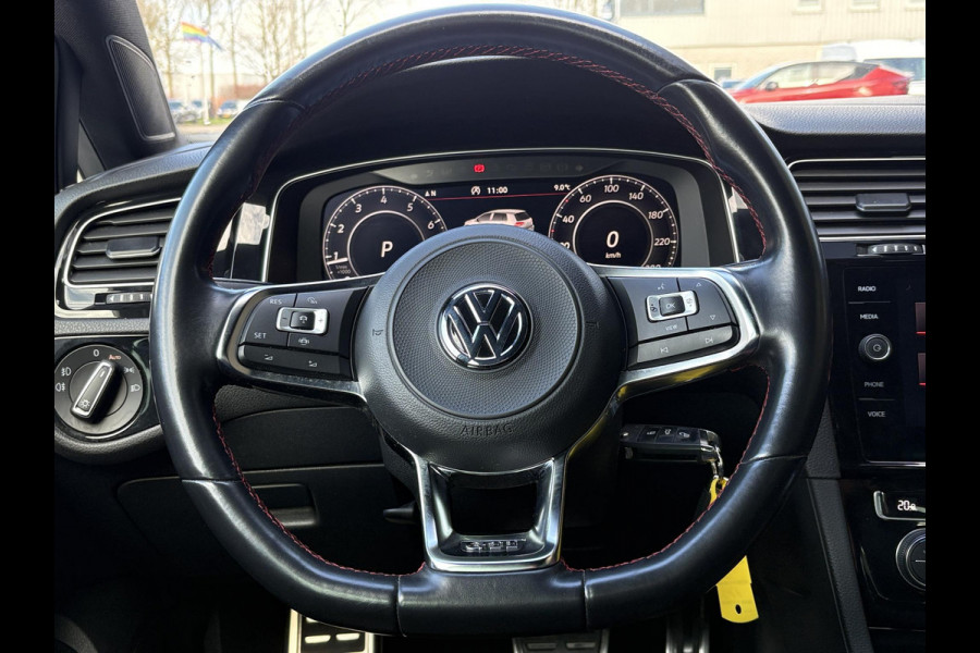 Volkswagen Golf 2.0 TSI GTI Performance 245pk | Virtual Cockpit | Stoelverwarming | Achteruitrijcamera | Adaptive Cruise |